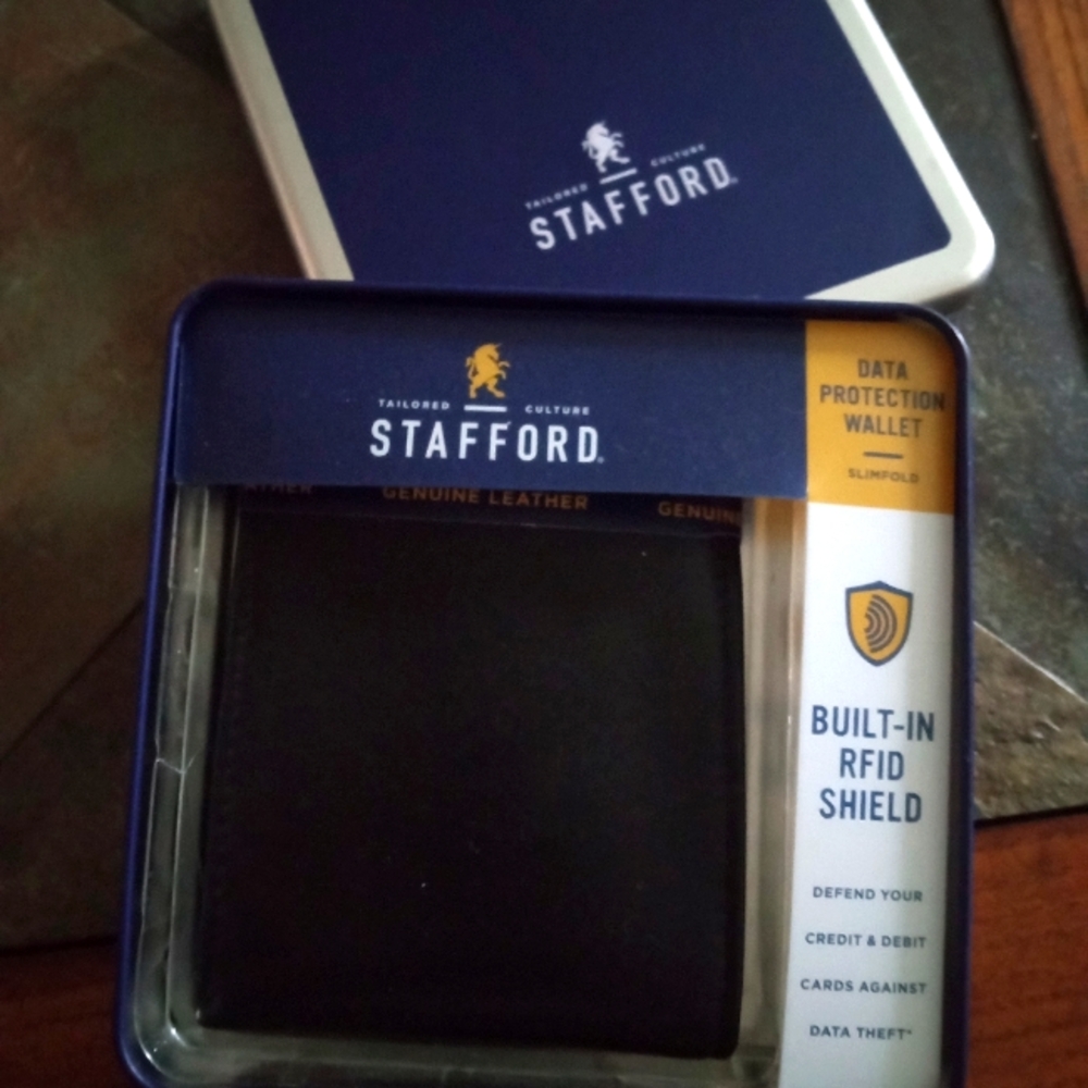 Stafford wallet
